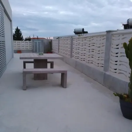 La Casa Gris