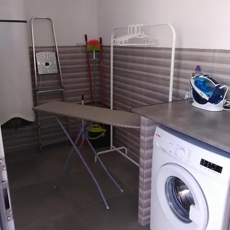 La Casa Gris * אלקנאר